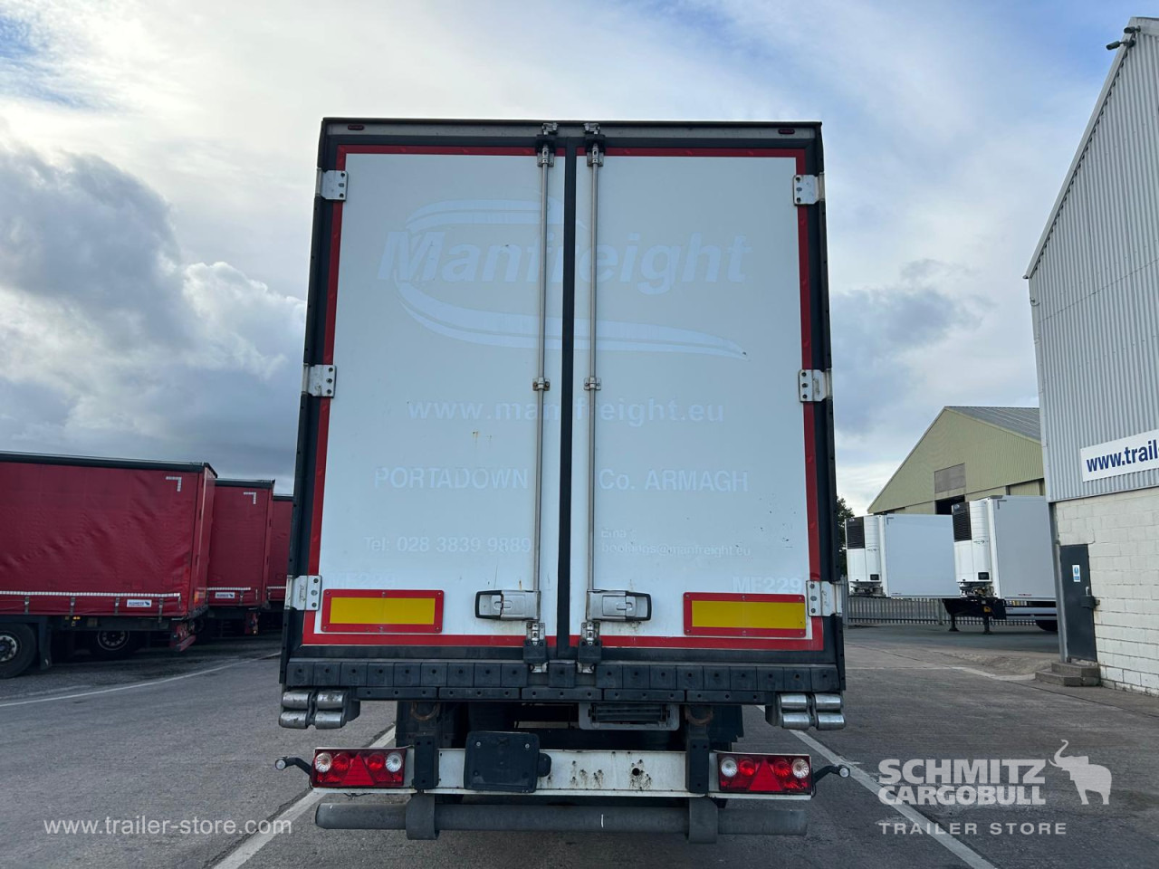 Isothermal semi-trailer SCHMITZ Reefer Standard: picture 12