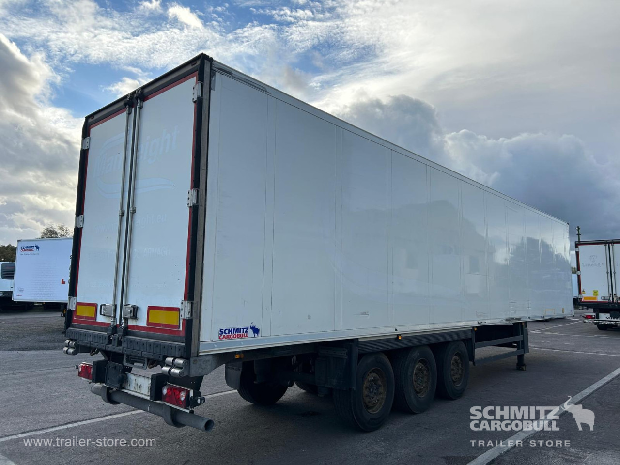 Isothermal semi-trailer SCHMITZ Reefer Standard: picture 10