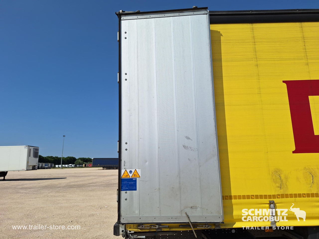 SCHMITZ Curtainsider Standard - Curtainsider semi-trailer: picture 5 SCHMITZ Curtainsider Standard - Curtainsider semi-trailer: picture 5