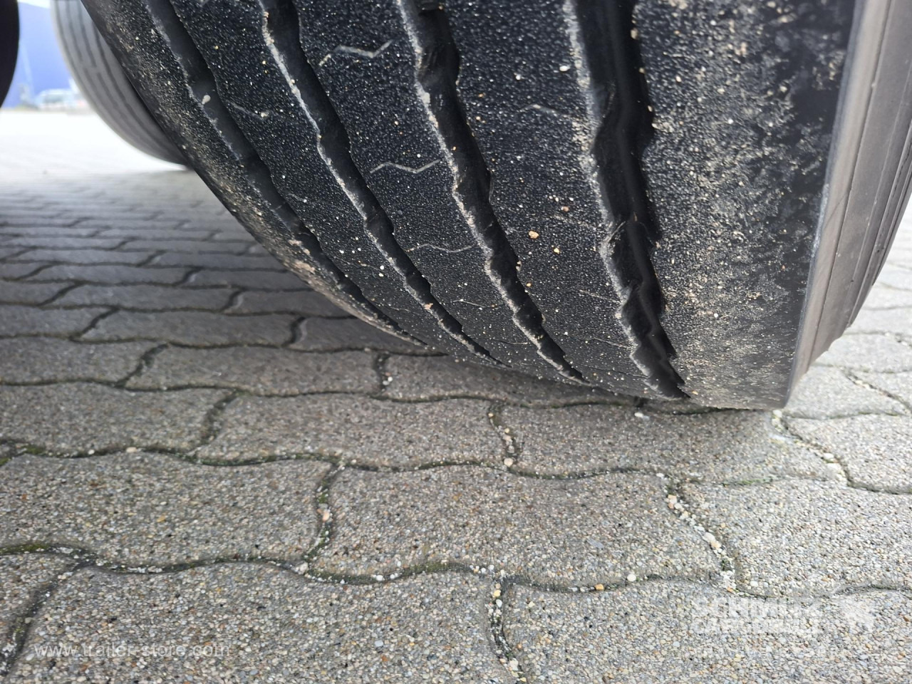 SCHMITZ Reefer Multitemp - Isothermal semi-trailer: picture 5 SCHMITZ Reefer Multitemp - Isothermal semi-trailer: picture 5