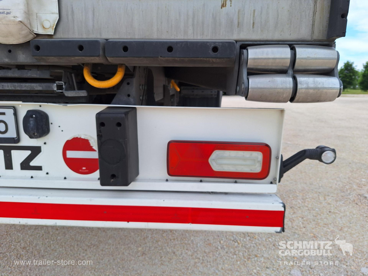 SCHMITZ Reefer Standard - Isothermal semi-trailer: picture 4 SCHMITZ Reefer Standard - Isothermal semi-trailer: picture 4