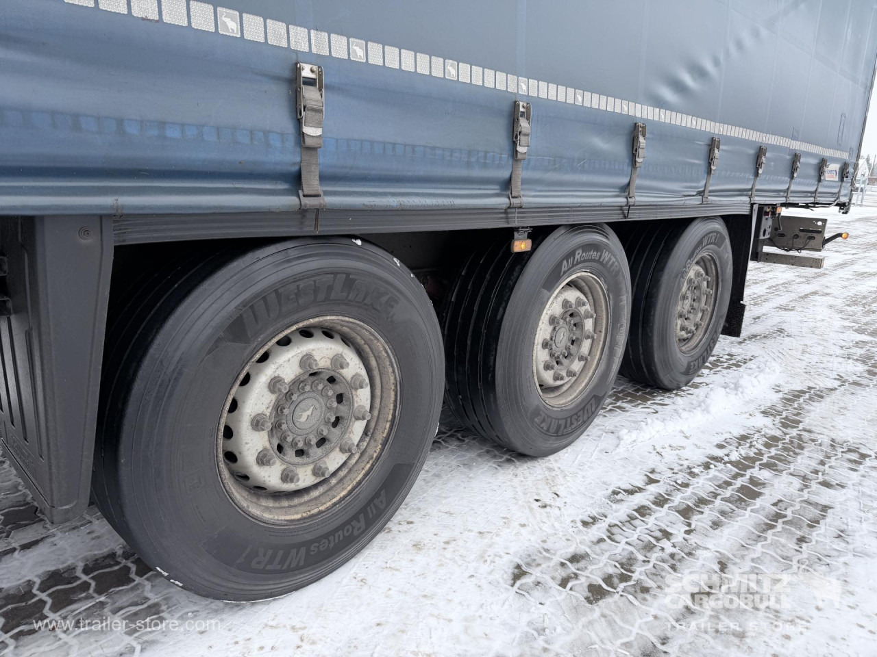 SCHMITZ Curtainsider Standard - Curtainsider semi-trailer: picture 5 SCHMITZ Curtainsider Standard - Curtainsider semi-trailer: picture 5