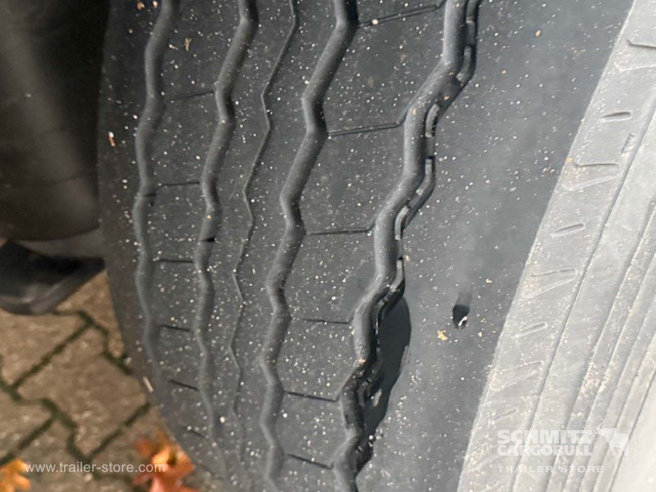 SCHMITZ Oplegger Kasten Standard - Closed box semi-trailer: picture 3 SCHMITZ Oplegger Kasten Standard - Closed box semi-trailer: picture 3