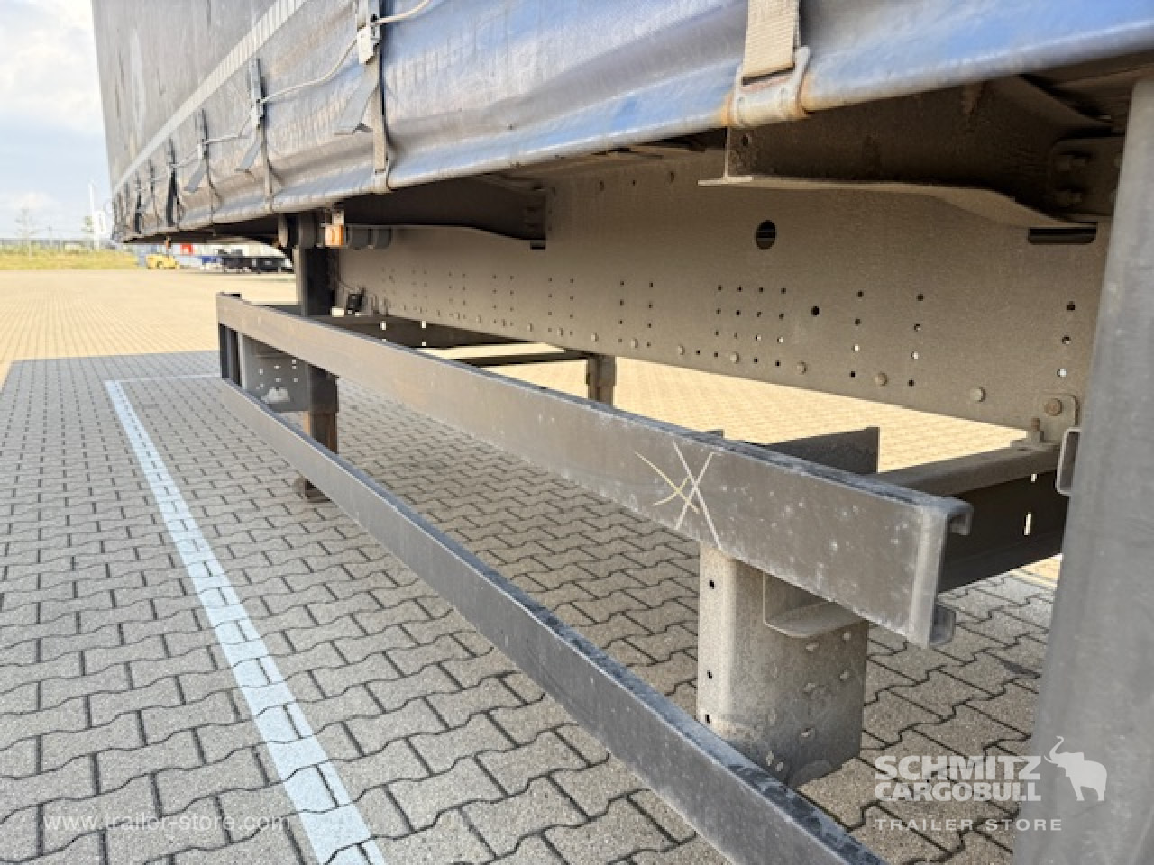 SCHMITZ Oplegger Schuifzeil Standard - Curtainsider semi-trailer: picture 2 SCHMITZ Oplegger Schuifzeil Standard - Curtainsider semi-trailer: picture 2