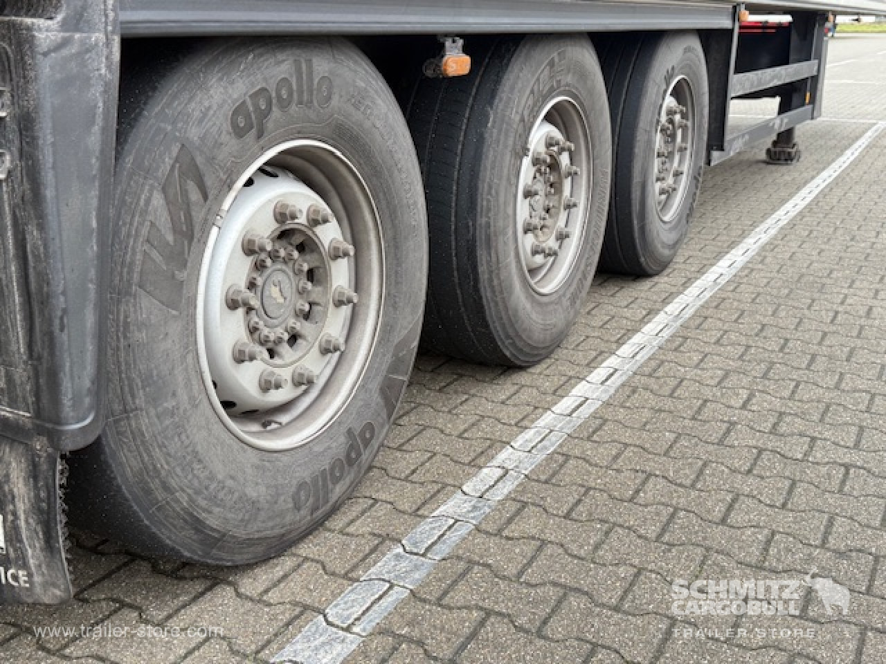 SCHMITZ Oplegger Vries Multitemp Taillift - Isothermal semi-trailer: picture 5 SCHMITZ Oplegger Vries Multitemp Taillift - Isothermal semi-trailer: picture 5