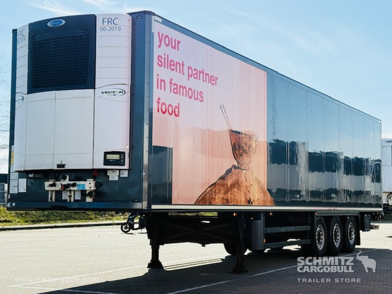SCHMITZ Oplegger Vries Multitemp Taillift - Isothermal semi-trailer: picture 1 SCHMITZ Oplegger Vries Multitemp Taillift - Isothermal semi-trailer: picture 1