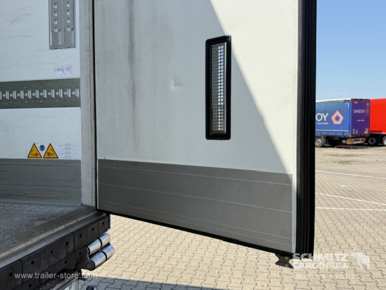 SCHMITZ Oplegger Vries Standard Double deck - Isothermal semi-trailer: picture 5 SCHMITZ Oplegger Vries Standard Double deck - Isothermal semi-trailer: picture 5