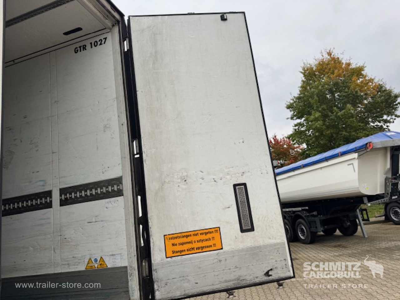 SCHMITZ Oplegger Vries Standard - Isothermal semi-trailer: picture 2 SCHMITZ Oplegger Vries Standard - Isothermal semi-trailer: picture 2