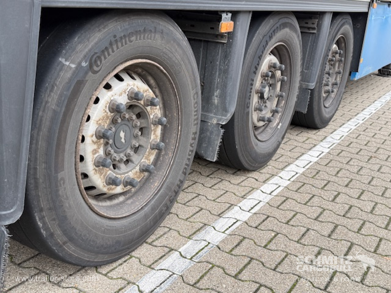 SCHMITZ Oplegger Vries Standard - Isothermal semi-trailer: picture 3 SCHMITZ Oplegger Vries Standard - Isothermal semi-trailer: picture 3