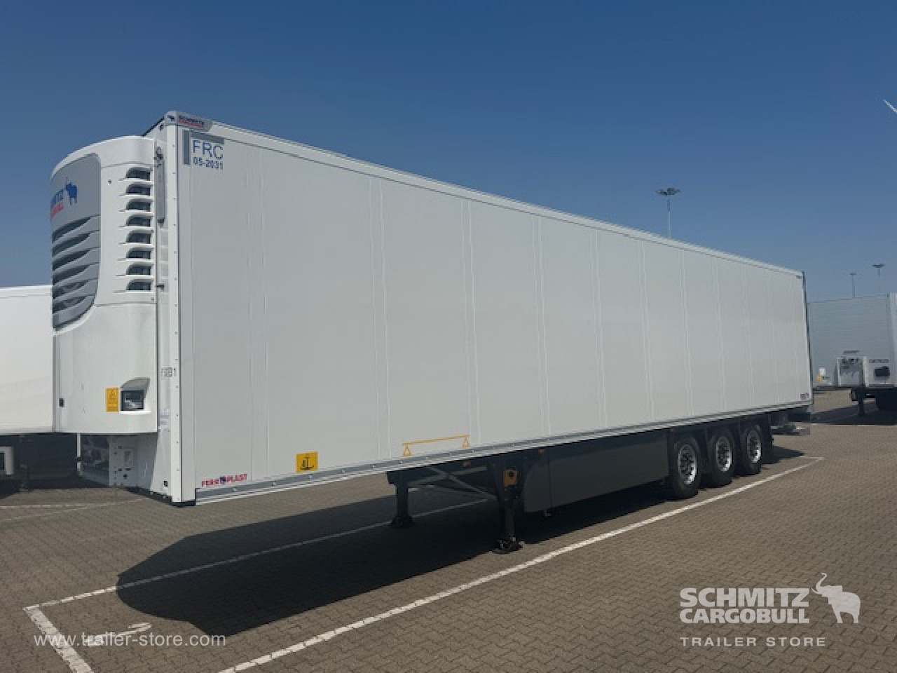 SCHMITZ Oplegger Vries Standard Taillift - Isothermal semi-trailer: picture 1 SCHMITZ Oplegger Vries Standard Taillift - Isothermal semi-trailer: picture 1