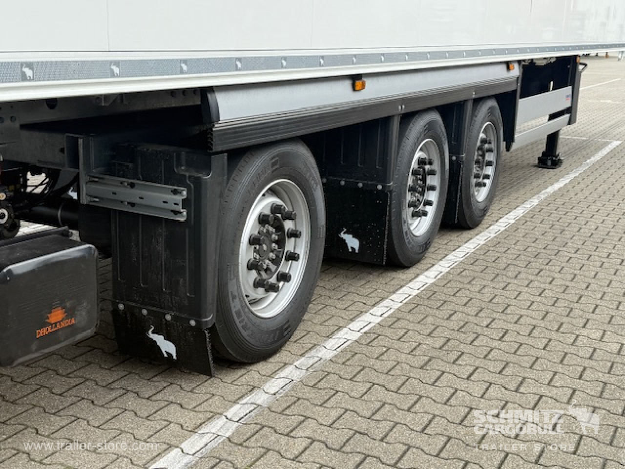 New Isothermal semi-trailer SCHMITZ Oplegger Vries Standard Taillift: picture 14