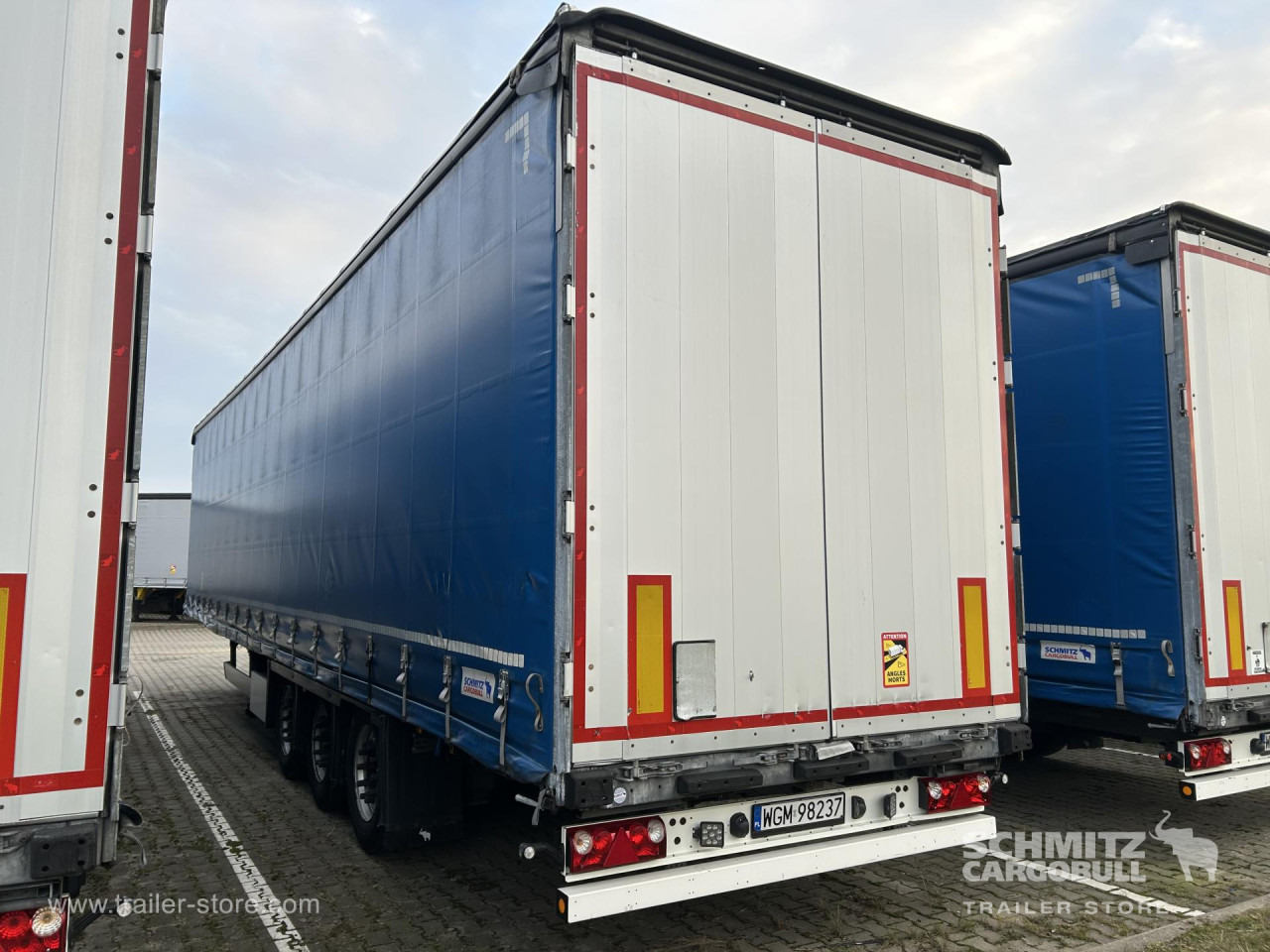 SCHMITZ Curtainsider Mega - Curtainsider semi-trailer: picture 2 SCHMITZ Curtainsider Mega - Curtainsider semi-trailer: picture 2