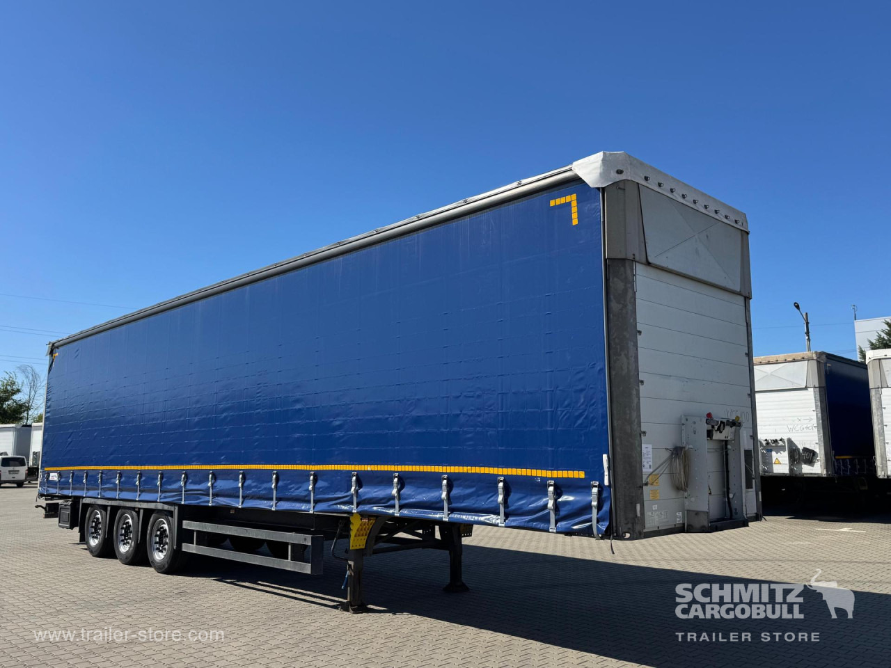 SCHMITZ Curtainsider Varios - Curtainsider semi-trailer: picture 1 SCHMITZ Curtainsider Varios - Curtainsider semi-trailer: picture 1
