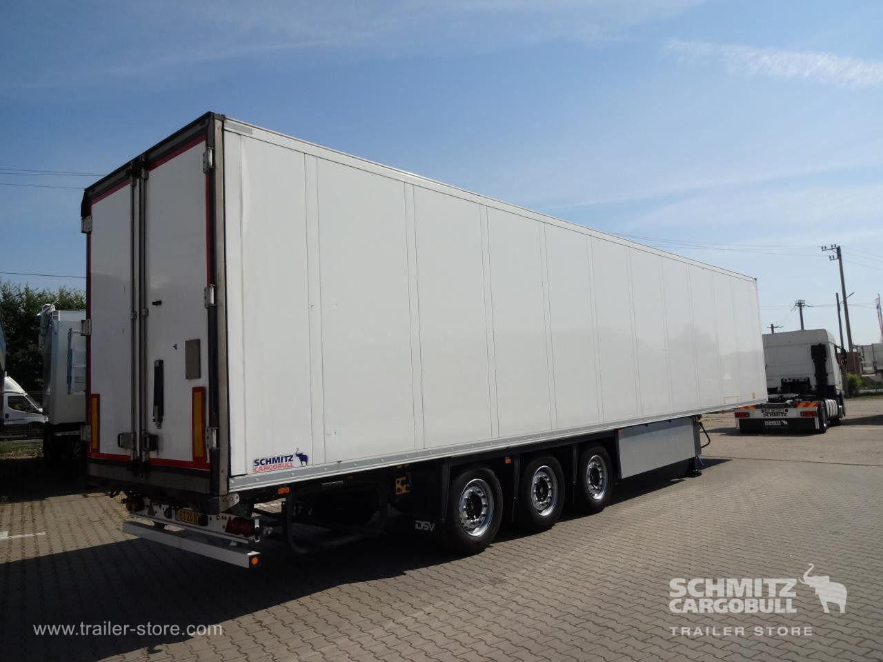 Isothermal semi-trailer SCHMITZ Reefer Standard: picture 7