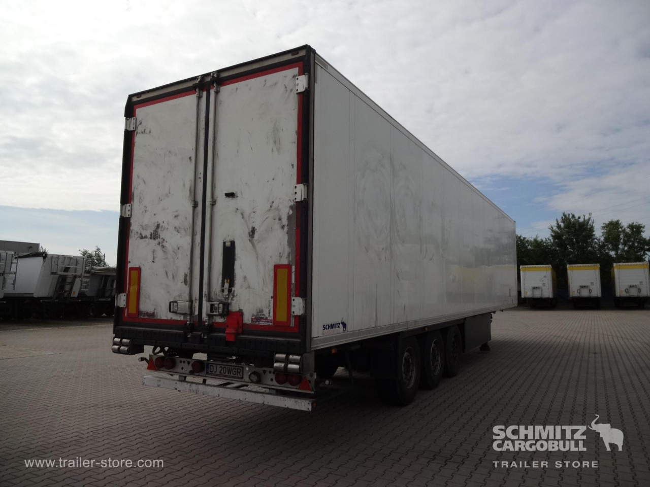 Isothermal semi-trailer SCHMITZ Reefer Standard: picture 6