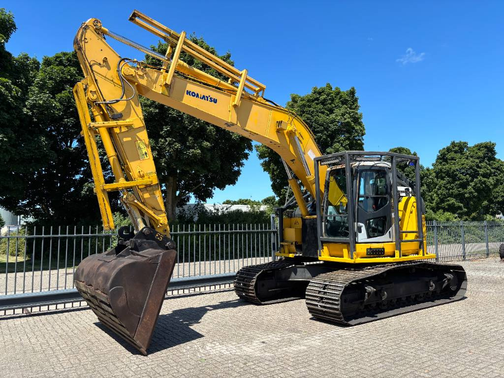 Komatsu PC 228 Uslc-3E0 - Crawler excavator: picture 1 Komatsu PC 228 Uslc-3E0 - Crawler excavator: picture 1