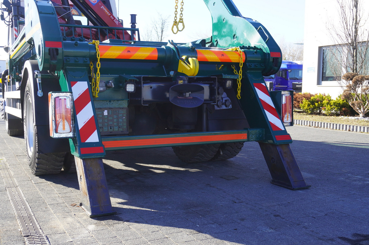 Crane truck DAF LF 18.310 E6 / Skip loader Fornal NKR 130V / HDS HMF 735 K2 / Manual gearbox: picture 15