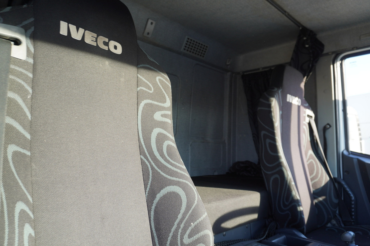 IVECO Eurocargo 120E18 Crane Palfinger / 3-way tipper / sleeper cab leasing IVECO Eurocargo 120E18 Crane Palfinger / 3-way tipper / sleeper cab: picture 17