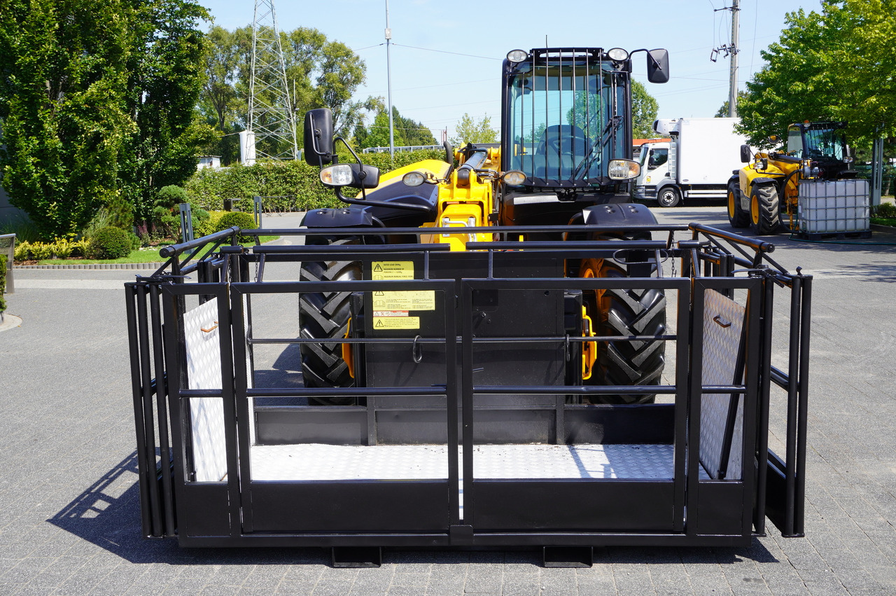 Telescopic wheel loader JCB 535-95 / 3.5 T / range 9.5 m / joystick: picture 8 Telescopic wheel loader JCB 535-95 / 3.5 T / range 9.5 m / joystick: picture 8