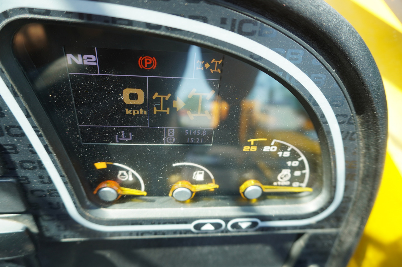 Telescopic wheel loader JCB 535-95 / 3.5 T / range 9.5 m / joystick: picture 29 Telescopic wheel loader JCB 535-95 / 3.5 T / range 9.5 m / joystick: picture 29