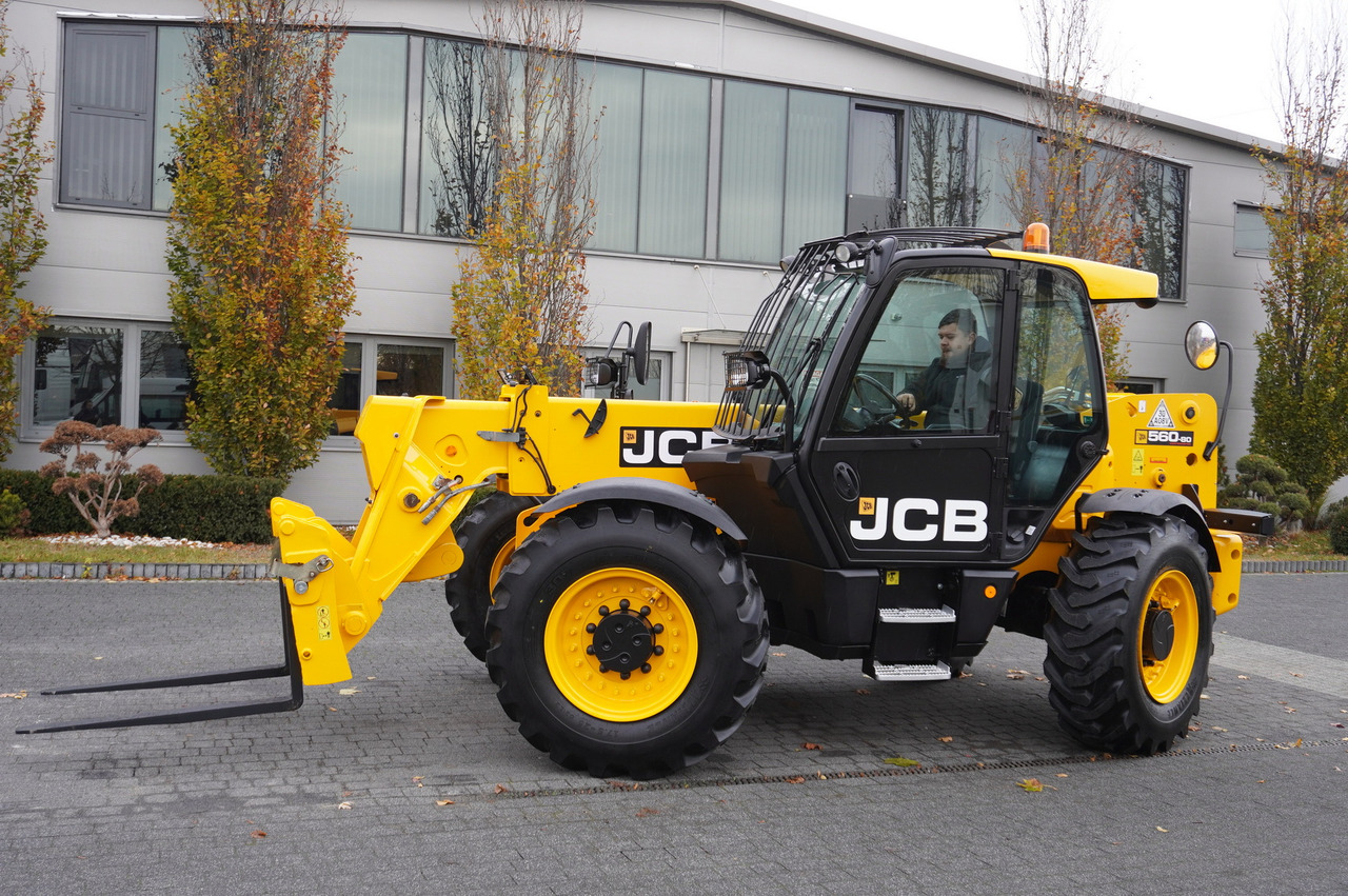 JCB 560-80 / 6 ton lifting capacity / power 146 HP - Telescopic wheel loader: picture 5 JCB 560-80 / 6 ton lifting capacity / power 146 HP - Telescopic wheel loader: picture 5