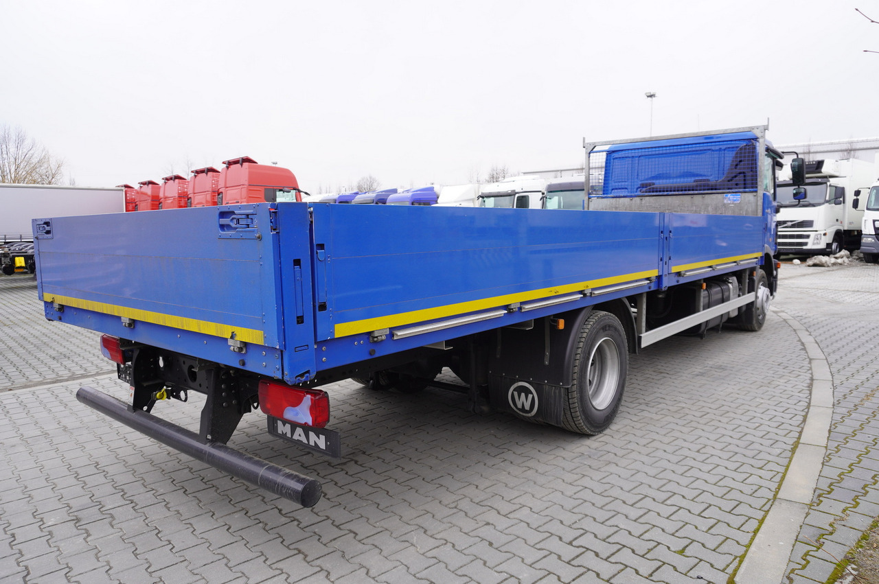 MAN TGM 15.250 / 160,000 km! / 2021 / Flatbed 18 EPAL / 8.8 t capacity - Dropside/ Flatbed truck: picture 5 MAN TGM 15.250 / 160,000 km! / 2021 / Flatbed 18 EPAL / 8.8 t capacity - Dropside/ Flatbed truck: picture 5