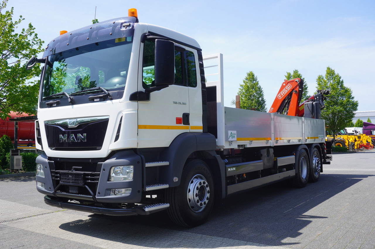 Dropside/ Flatbed truck, Crane truck MAN TGS 26.360 Flatbed / Fassi F175 7.7 T / steered 3rd axle: picture 8 Dropside/ Flatbed truck, Crane truck MAN TGS 26.360 Flatbed / Fassi F175 7.7 T / steered 3rd axle: picture 8