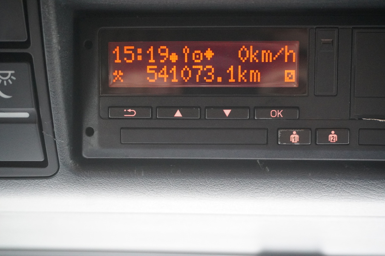 MAN TGS 35.420 8×2 / Chassis 6.4 m / 3 steered axles leasing MAN TGS 35.420 8×2 / Chassis 6.4 m / 3 steered axles: picture 21