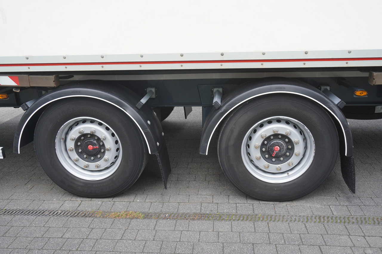 Box truck MAN TGX 18.430 / 18 EPAL box / Fruehauf 18 EPAL box trailer / 2021: picture 17