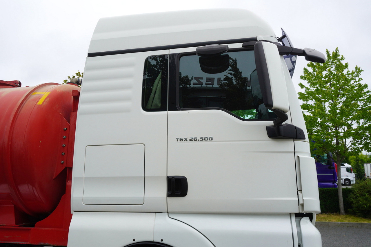Slurry tanker MAN TGX 26.500 / NEW Stal Septic barrel 13000 l / steering 3rd axle: picture 11