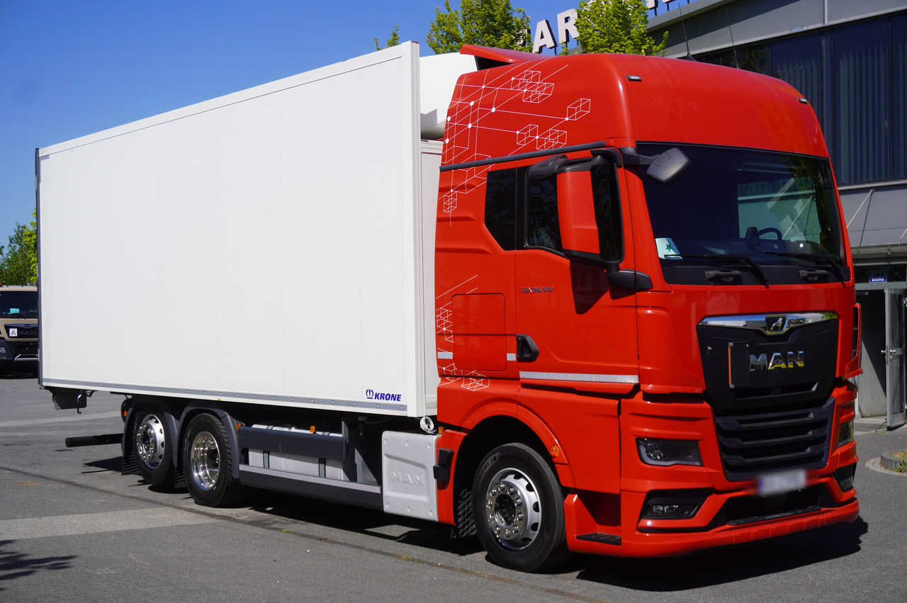 MAN TGX 26.510 / 2022 / New Krone refrigerator bitemperature / Dopplestock / Carrier Supra 1150 MT / 4 units - Refrigerator truck: picture 1 MAN TGX 26.510 / 2022 / New Krone refrigerator bitemperature / Dopplestock / Carrier Supra 1150 MT / 4 units - Refrigerator truck: picture 1