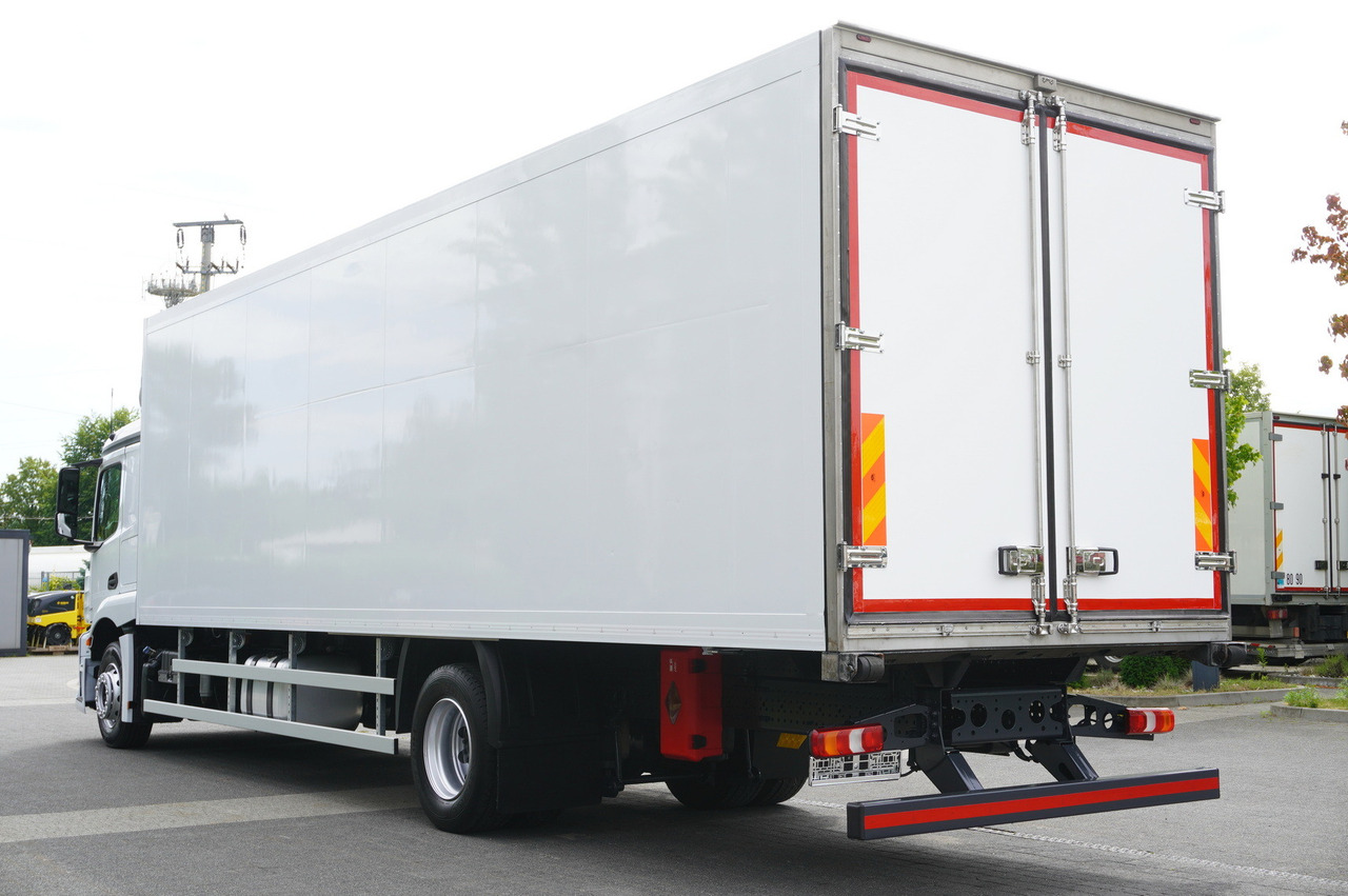 MERCEDES-BENZ Actros 1824 / Refrigerator 22 EPAL / Carrier Supra 850 / Sleeping cabin - Refrigerator truck: picture 3 MERCEDES-BENZ Actros 1824 / Refrigerator 22 EPAL / Carrier Supra 850 / Sleeping cabin - Refrigerator truck: picture 3