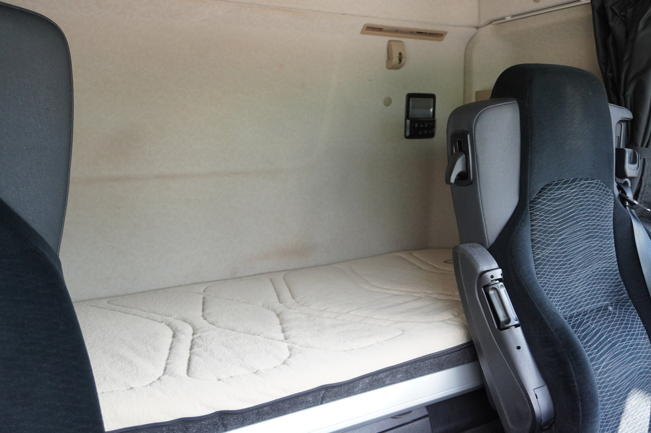 Curtainsider truck MERCEDES-BENZ Actros 2545 6×2 MP5 / ADR AT / Curtainsider 18 EPAL: picture 23