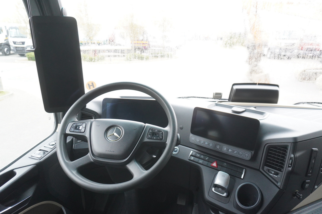 Container transporter/ Swap body truck MERCEDES-BENZ Actros 2545 6×2 MP5 / ADR / several units: picture 18