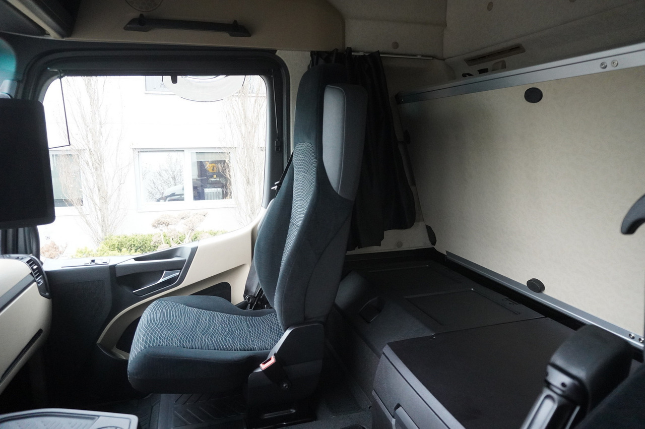 Container transporter/ Swap body truck MERCEDES-BENZ Actros 2545 6×2 MP5 / ADR / several units: picture 19