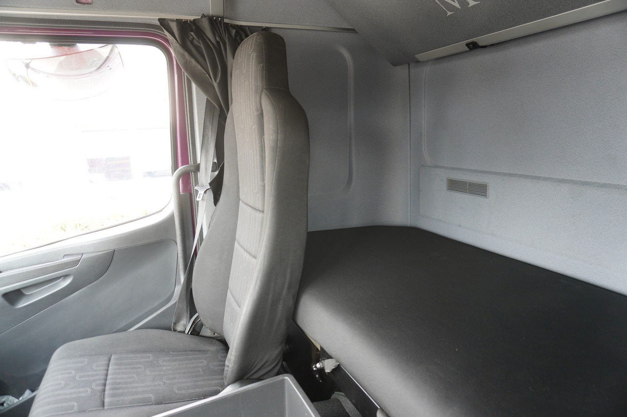 Tow truck MERCEDES-BENZ Atego 1224 / New galvanized tow truck: picture 23 Tow truck MERCEDES-BENZ Atego 1224 / New galvanized tow truck: picture 23