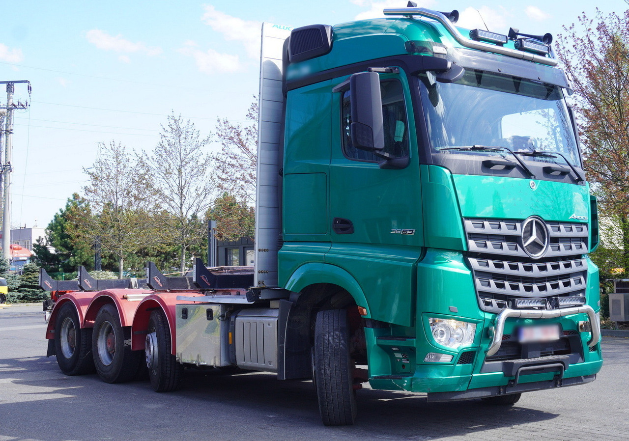 Mercedes-Benz Arocs 3563 8 × 4 / 630 HP / steered axle / Logging superstructure - Log truck: picture 1 Mercedes-Benz Arocs 3563 8 × 4 / 630 HP / steered axle / Logging superstructure - Log truck: picture 1
