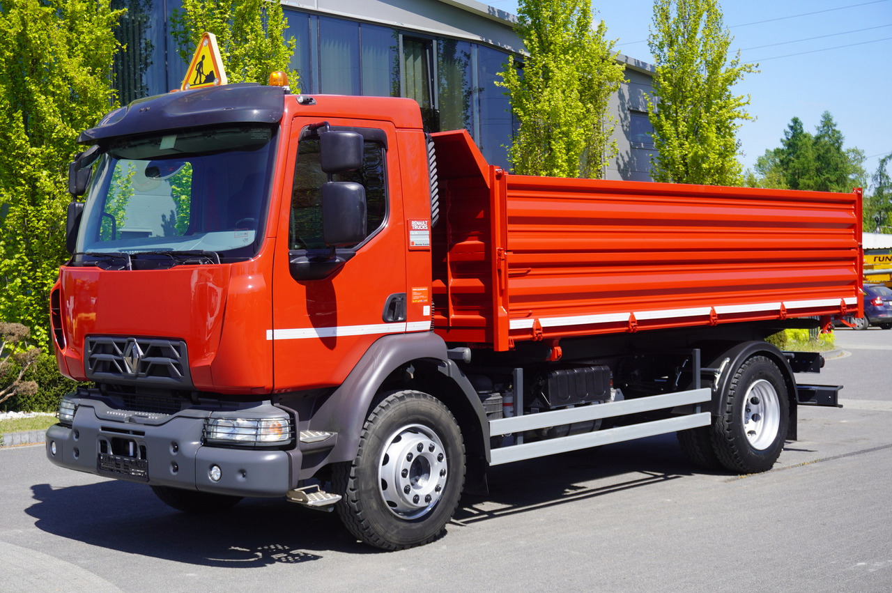 RENAULT D14 / 18,000 km !!! / 3-side dump truck - Tipper: picture 3 RENAULT D14 / 18,000 km !!! / 3-side dump truck - Tipper: picture 3