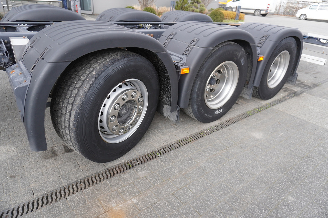SCANIA G500 8x2 / 2nd axis steered / Chassis 8.35 m / 2021 - Cab chassis truck: picture 5 SCANIA G500 8x2 / 2nd axis steered / Chassis 8.35 m / 2021 - Cab chassis truck: picture 5