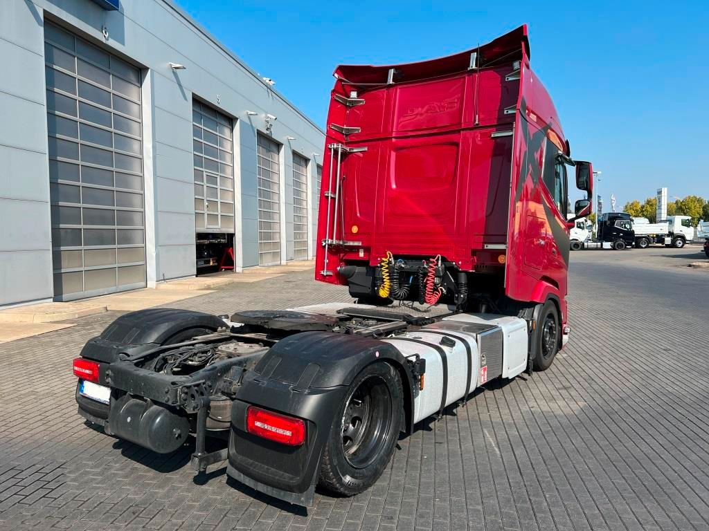 DAF XG 480 FT Low Deck Retarder Standklima 2xTank - Tractor unit: picture 4 DAF XG 480 FT Low Deck Retarder Standklima 2xTank - Tractor unit: picture 4