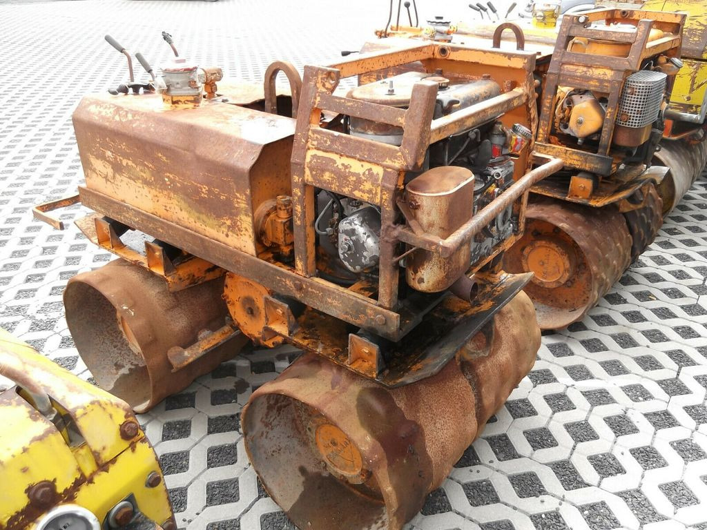 Rammax RW 1402 - Mini roller: picture 3 Rammax RW 1402 - Mini roller: picture 3