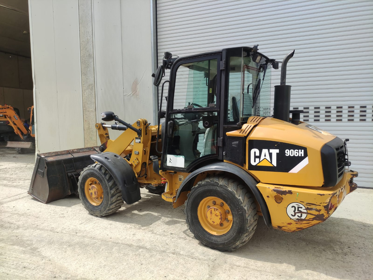 CATERPILLAR 906H - Wheel loader: picture 4 CATERPILLAR 906H - Wheel loader: picture 4