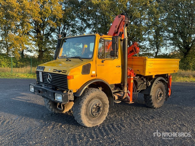 1994 Mercedes-Benz Unimog 427 4x4 Utility Truck - Dropside/ Flatbed truck, Crane truck: picture 1 1994 Mercedes-Benz Unimog 427 4x4 Utility Truck - Dropside/ Flatbed truck, Crane truck: picture 1