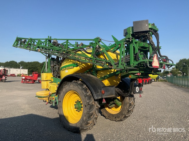 2002 John Deere 840 28 m Pull-Type Sprayer - Trailed sprayer: picture 3 2002 John Deere 840 28 m Pull-Type Sprayer - Trailed sprayer: picture 3