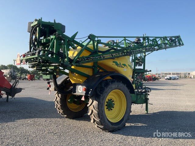 2002 John Deere 840 28 m Pull-Type Sprayer - Trailed sprayer: picture 4 2002 John Deere 840 28 m Pull-Type Sprayer - Trailed sprayer: picture 4