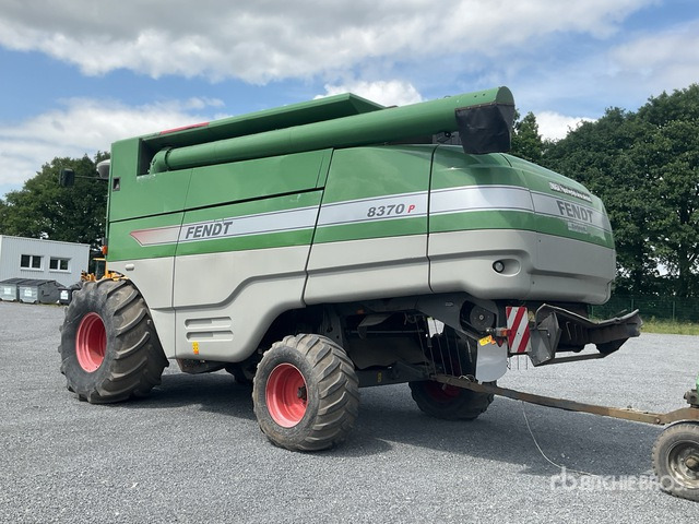 2010 Fendt 8370P Combine Harvester - Combine harvester: picture 3 2010 Fendt 8370P Combine Harvester - Combine harvester: picture 3