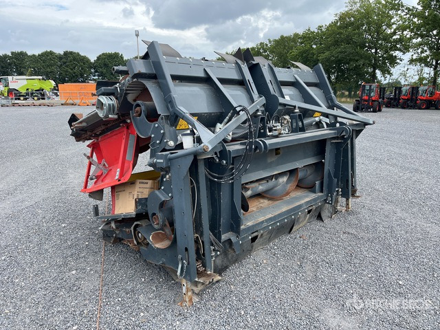 2021 Ziegler Corn Champion 8 Row Corn Combine Header - Corn header: picture 4 2021 Ziegler Corn Champion 8 Row Corn Combine Header - Corn header: picture 4