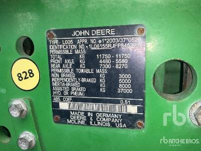 JOHN DEERE 6155R - Farm tractor: picture 5 JOHN DEERE 6155R - Farm tractor: picture 5