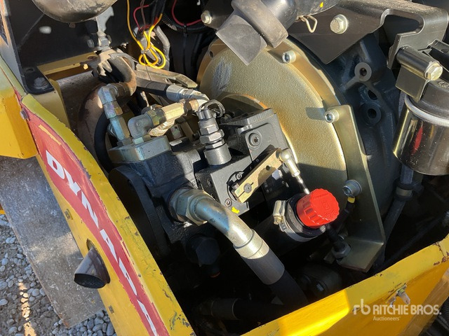 2005 Dynapac CC122 Double Drum Roller - Road roller: picture 5 2005 Dynapac CC122 Double Drum Roller - Road roller: picture 5