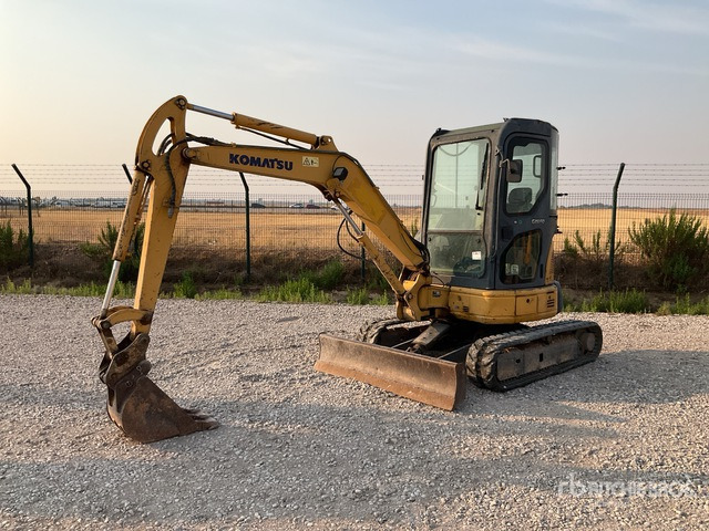 2006 Komatsu PC35MR-2 Mini Excavator: <6.6t - Mini excavator: picture 3 2006 Komatsu PC35MR-2 Mini Excavator: <6.6t - Mini excavator: picture 3